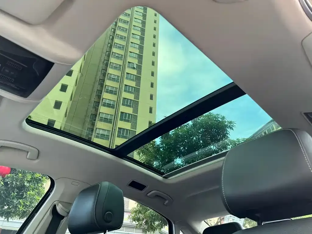 Volkswagen Passat 2021 из CN, фото 8