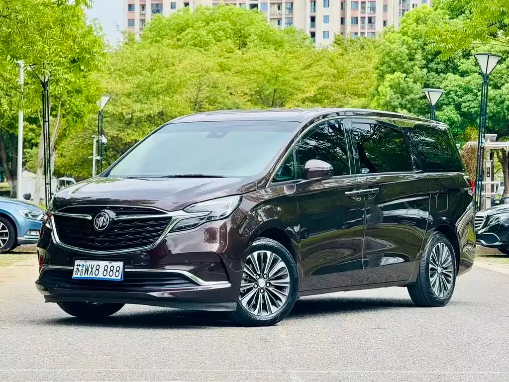 Buick GL8 2021 из CN, фото 1