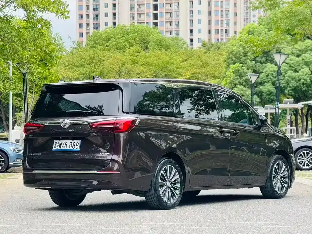 Buick GL8 2021 из CN, фото 7