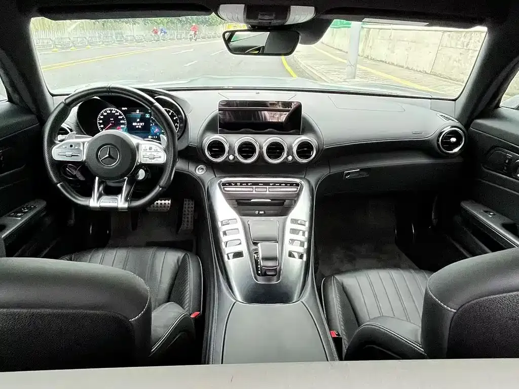 Mercedes-Benz AMG GT — фото 5