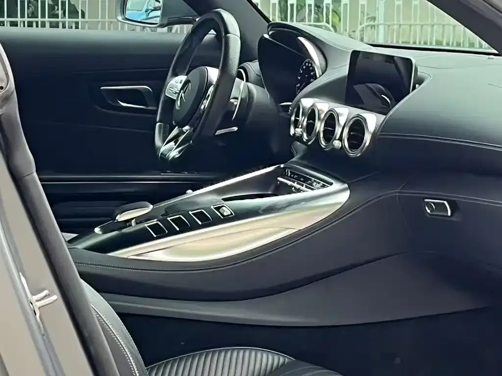 Mercedes-Benz AMG GT — фото 6