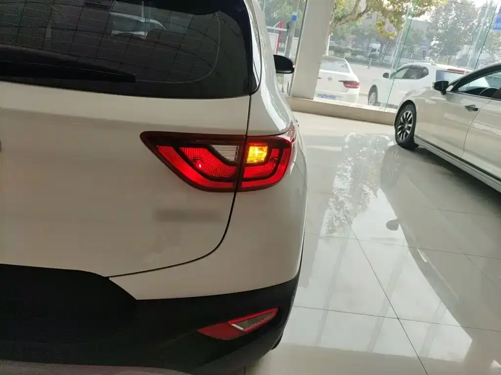 Kia KX1 2024 из CN, фото 8