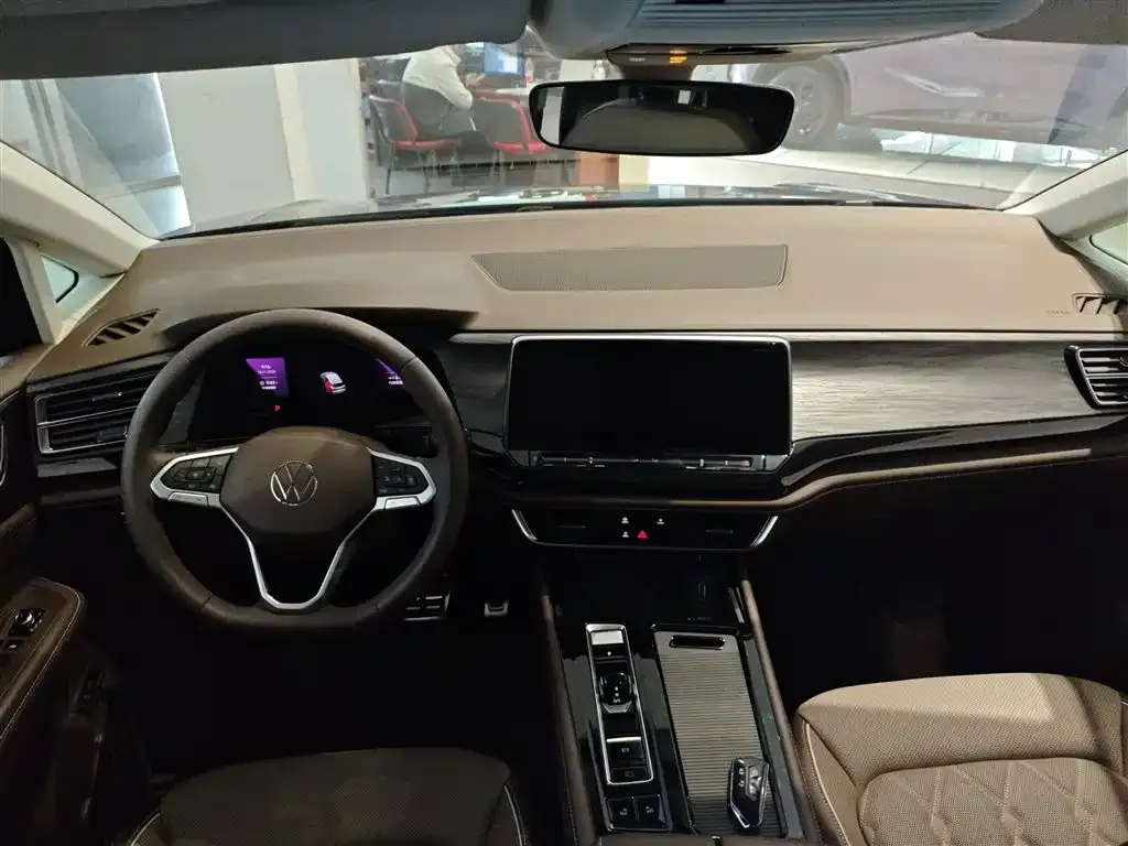 Volkswagen Viloran 2023 из CN, фото 10