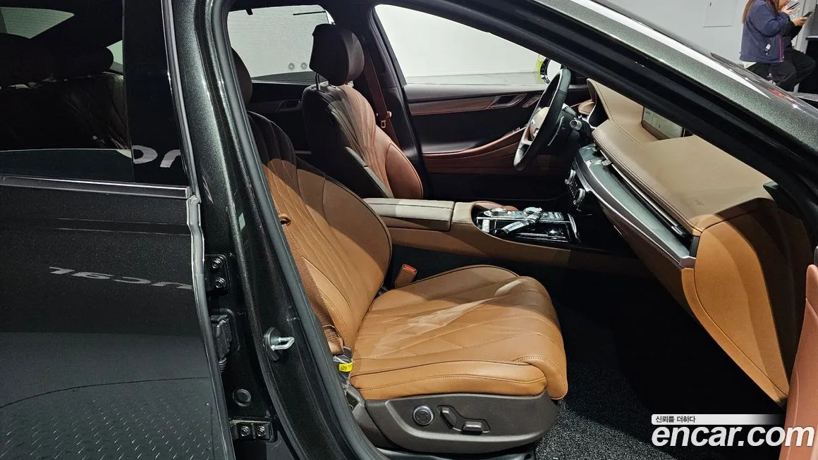 Genesis G80 — фото 10