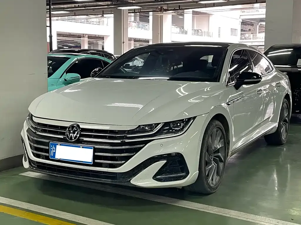 Volkswagen CC 2022 из CN, фото 1