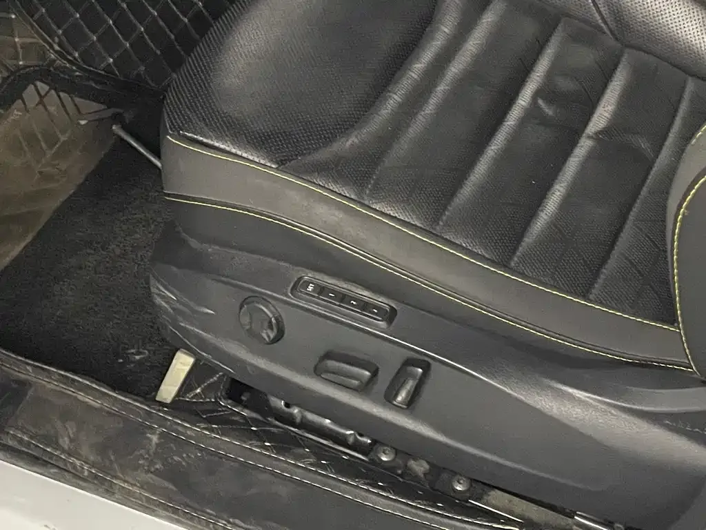 Volkswagen CC 2022 из CN, фото 7