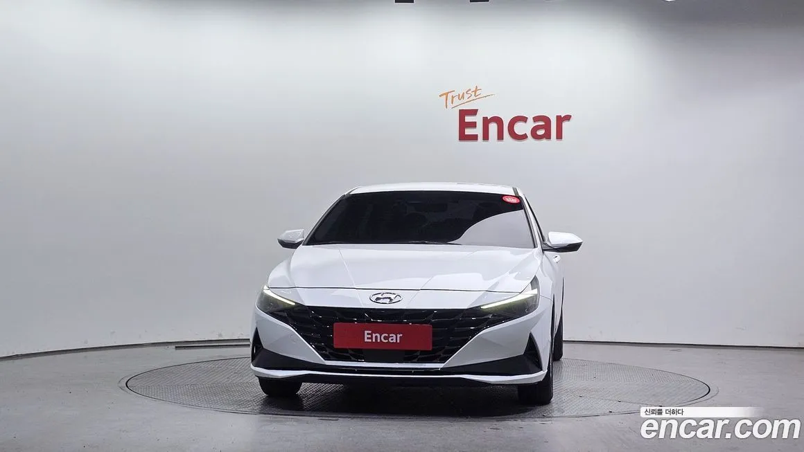 Hyundai AVANTE — фото 3