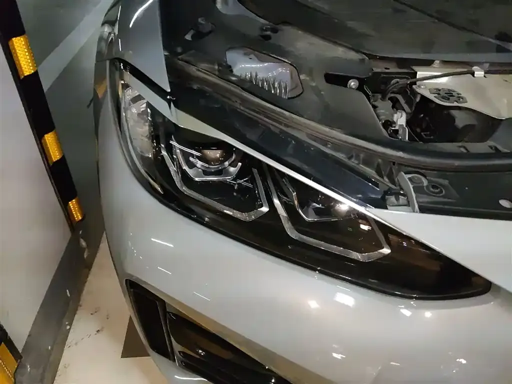 BMW i4 2023 из CN, фото 8