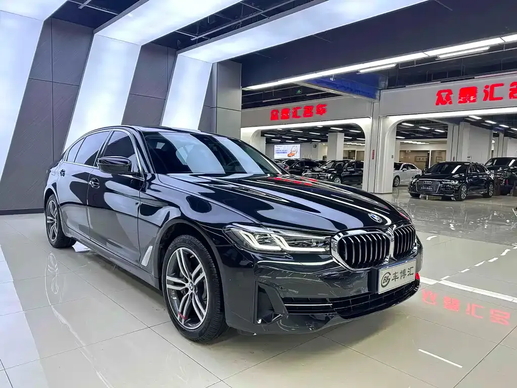 BMW 5 Series — фото 3