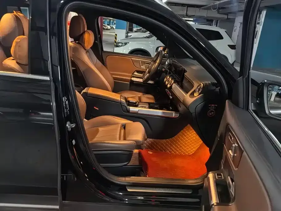 Mercedes-Benz GLB 2023 из CN, фото 8