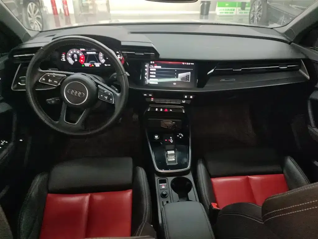 Audi A3 2021 из CN, фото 10