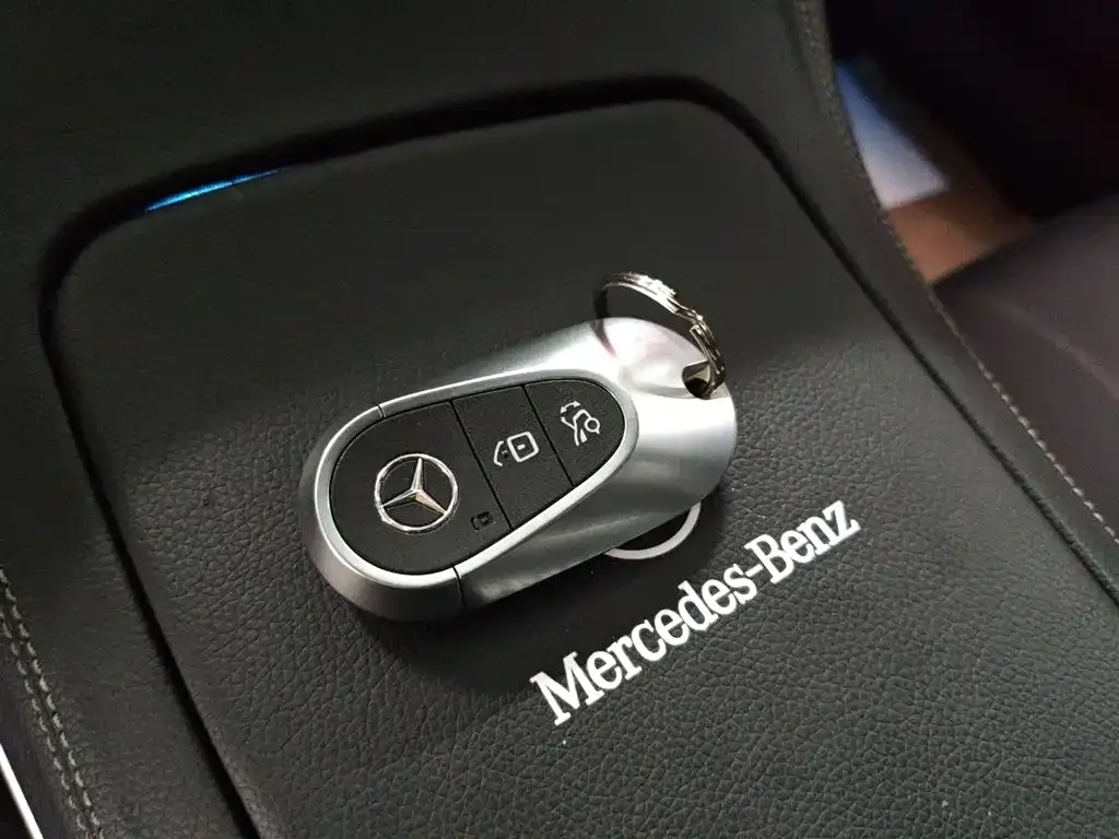 Mercedes-Benz C-Class 2024 из CN, фото 9