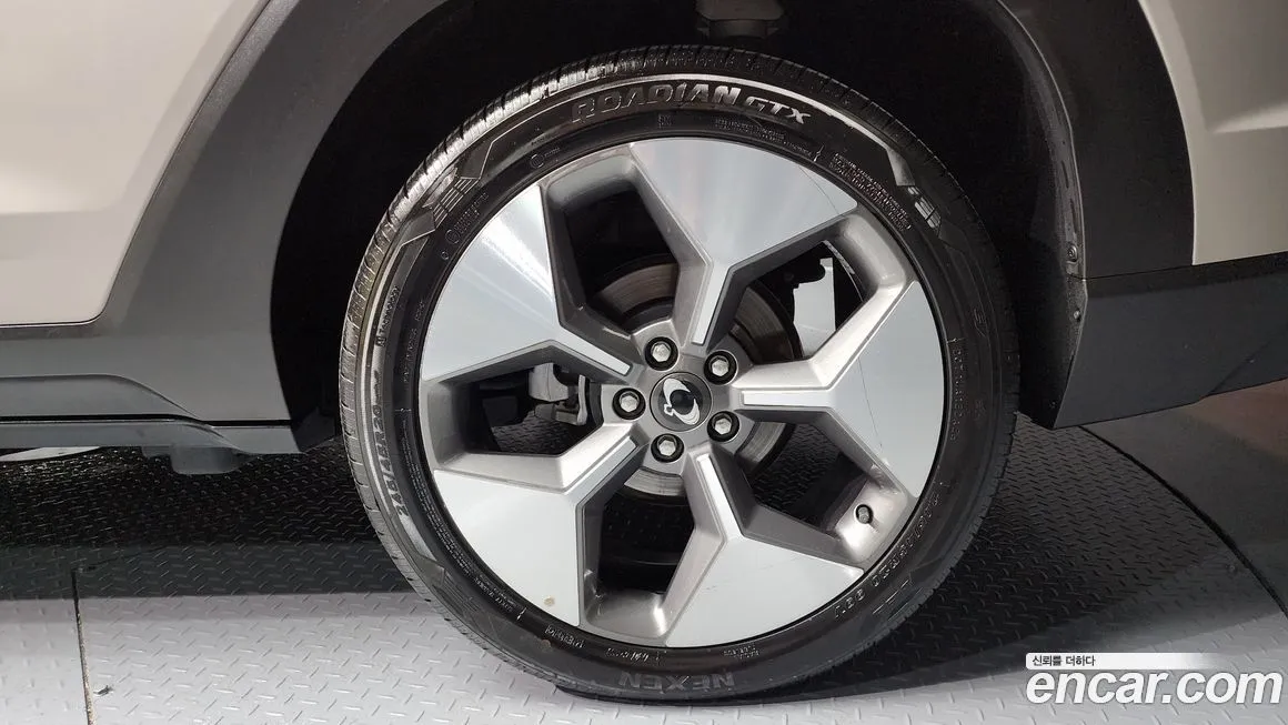 KG Mobility (Ssangyong) Torres 2024 из KR, фото 5