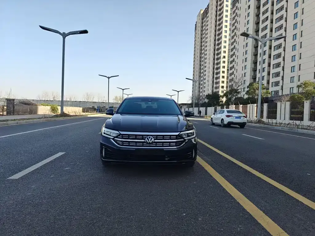 Volkswagen Sagitar 2023 из CN, фото 2