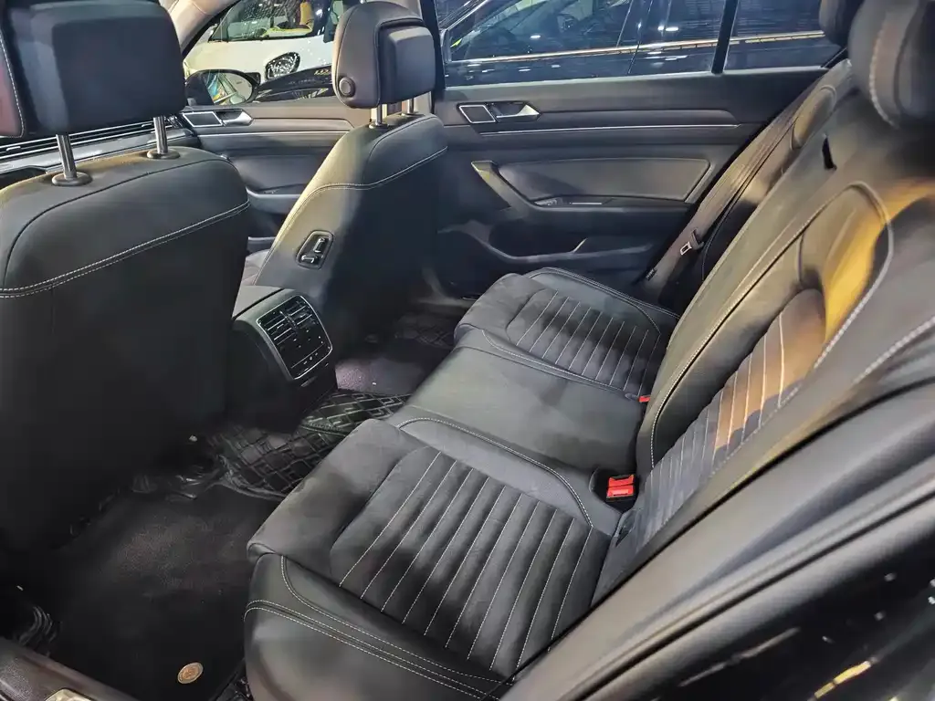 Volkswagen Magotan 2021 из CN, фото 5