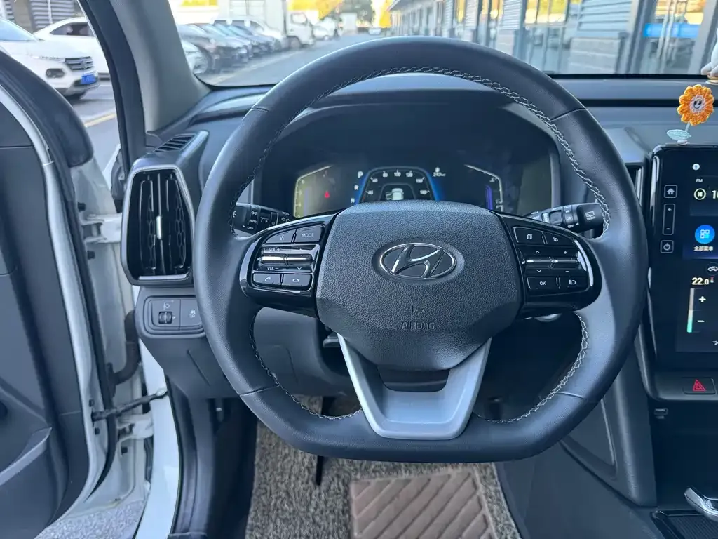 Hyundai ix35 2022 из CN, фото 8