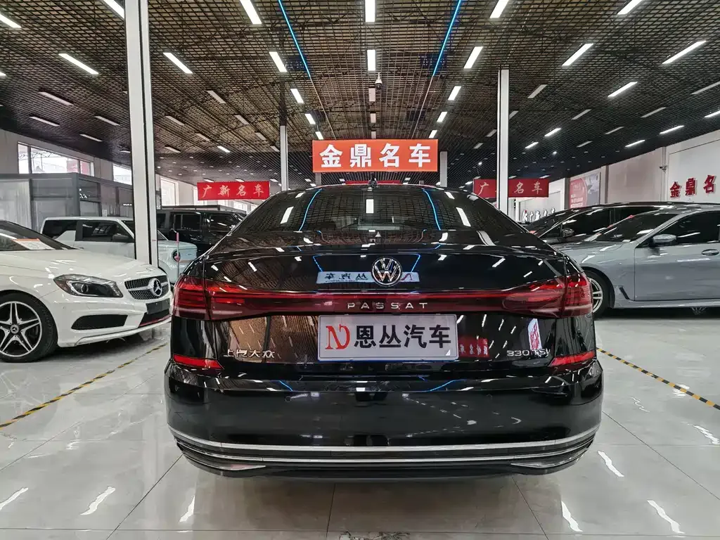 Volkswagen Passat 2023 из CN, фото 8
