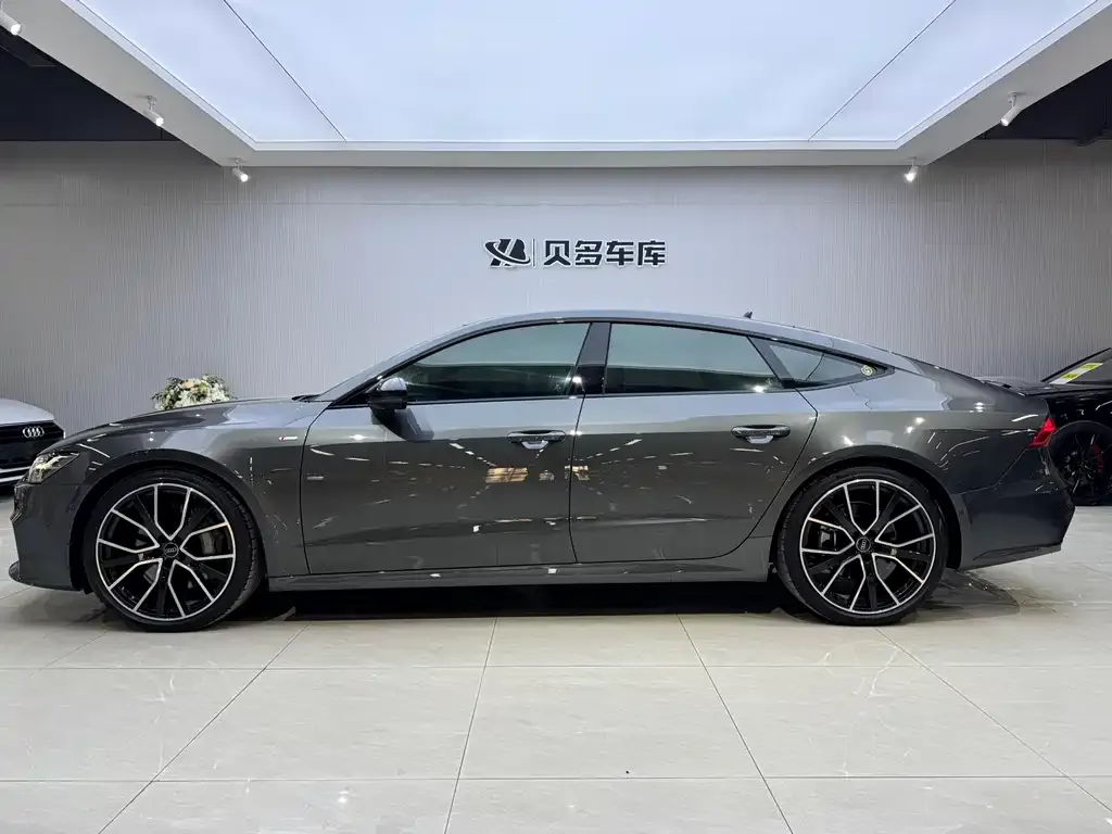 Audi A7 2023 из CN, фото 3