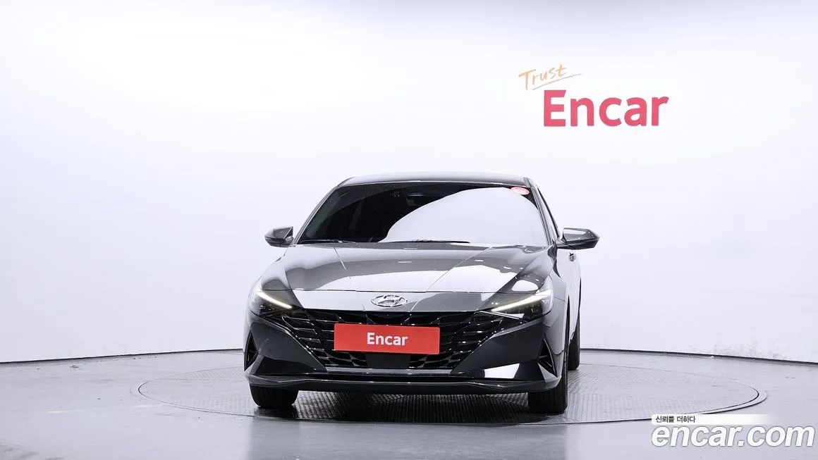 Hyundai AVANTE — фото 3