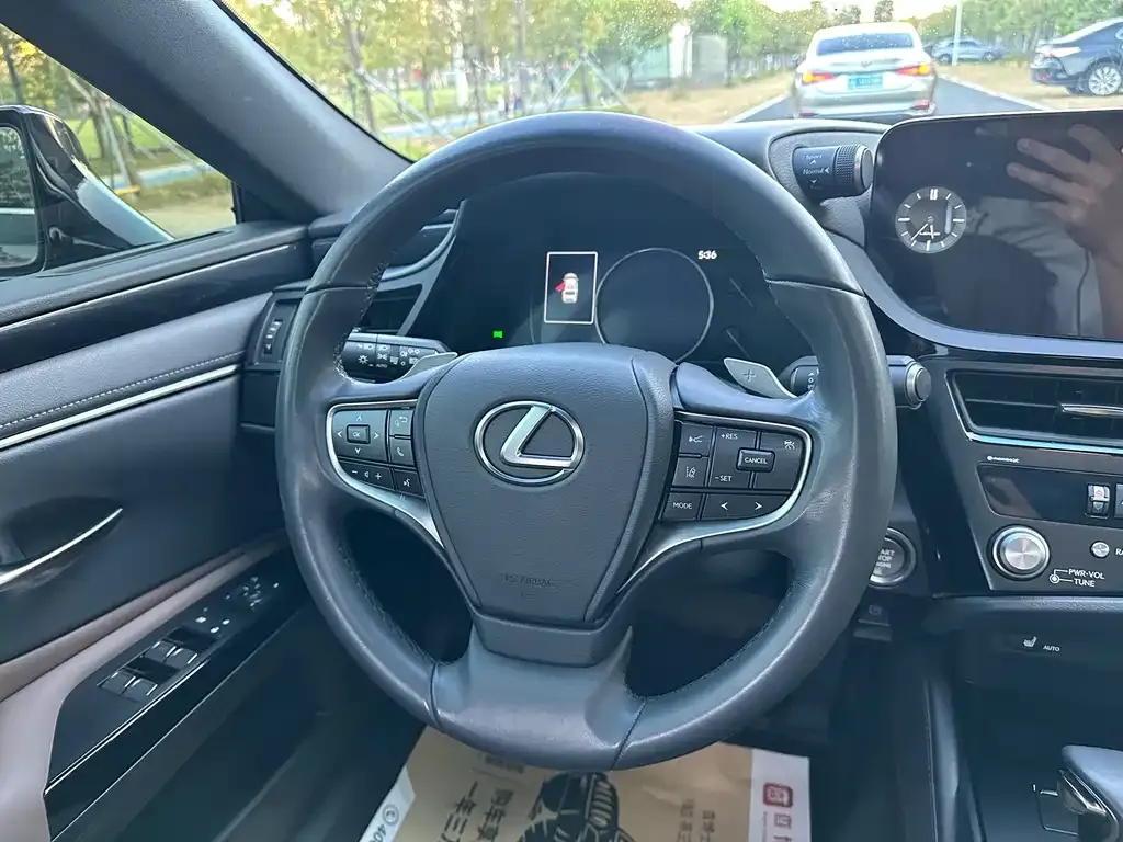 Lexus ES 2023 из CN, фото 10