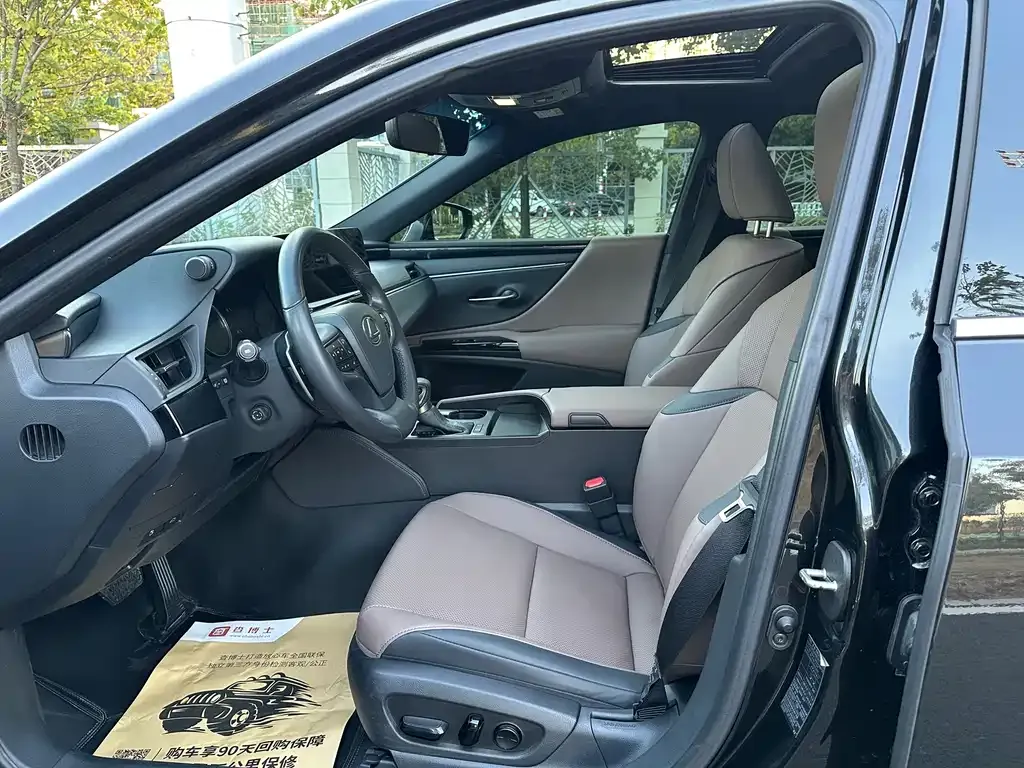 Lexus ES 2023 из CN, фото 7