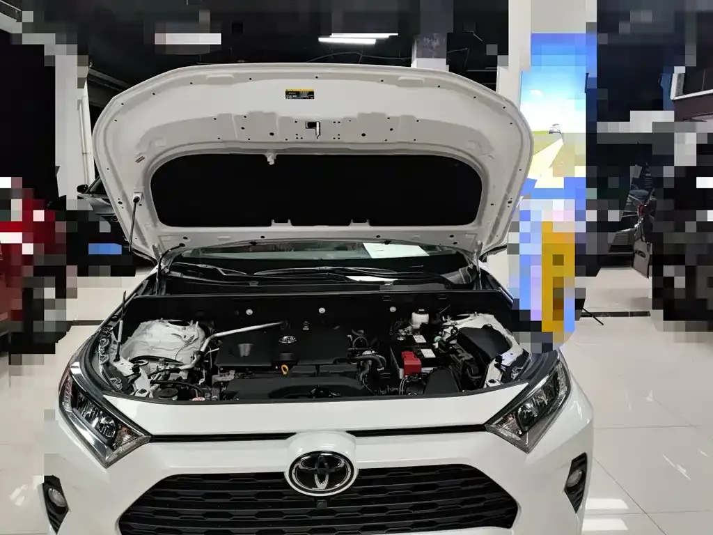 Toyota RAV4 2022 из CN, фото 4