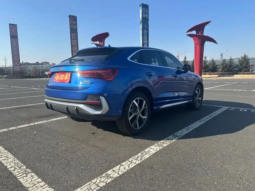 Audi Q3 2021 из CN, фото 8