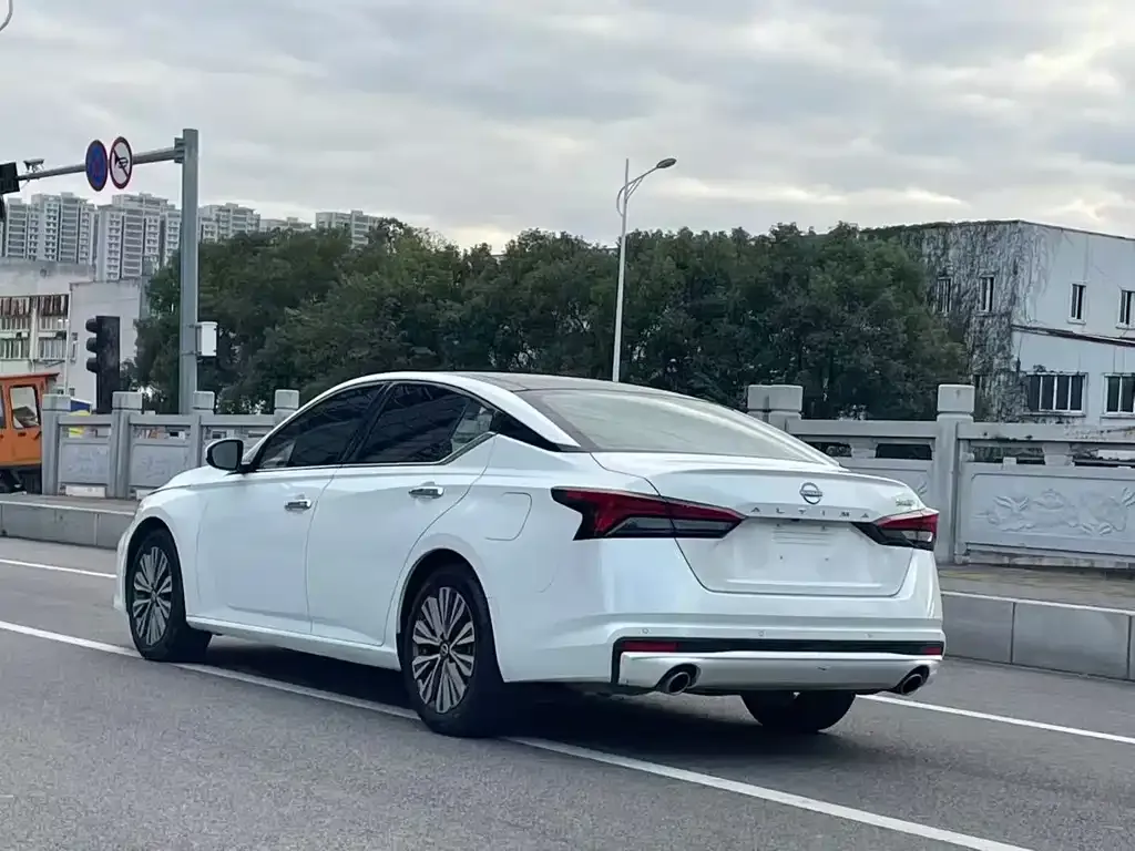 Nissan Teana 2023 из CN, фото 6