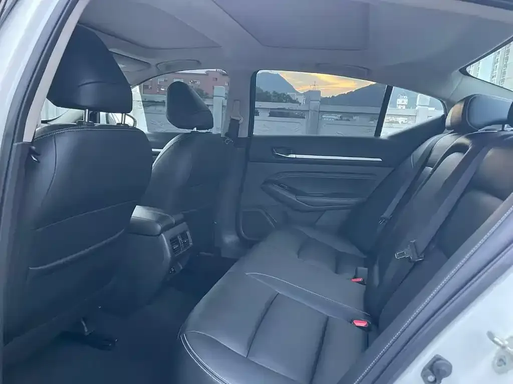 Nissan Teana 2023 из CN, фото 9
