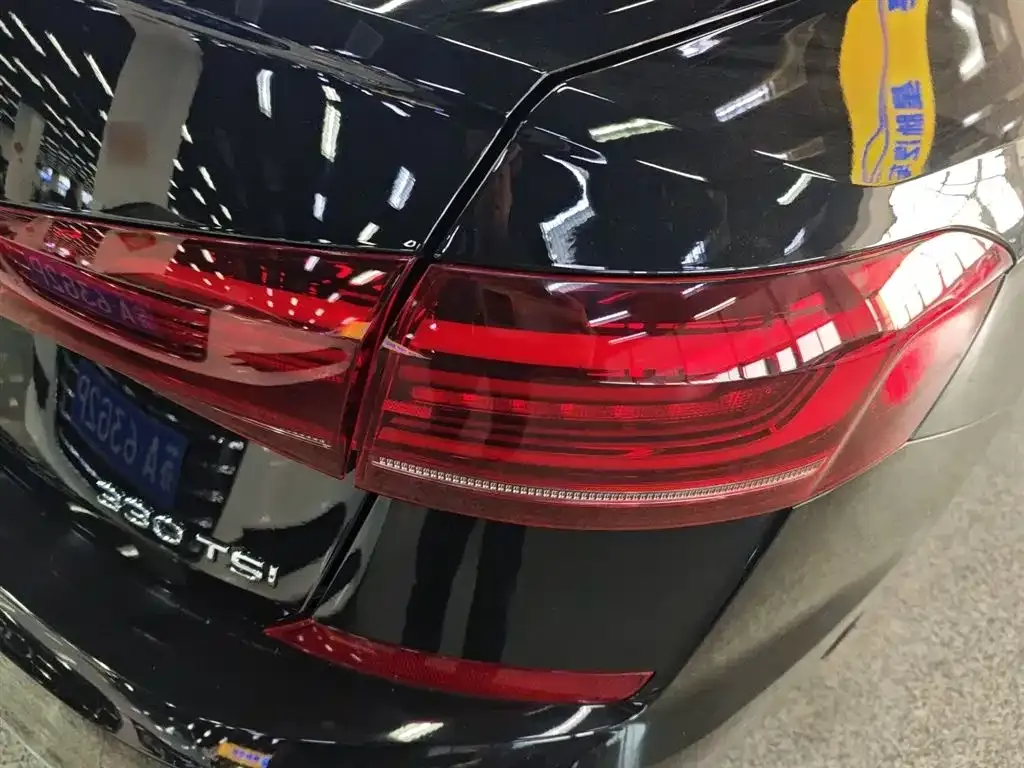 Volkswagen Passat 2023 из CN, фото 8