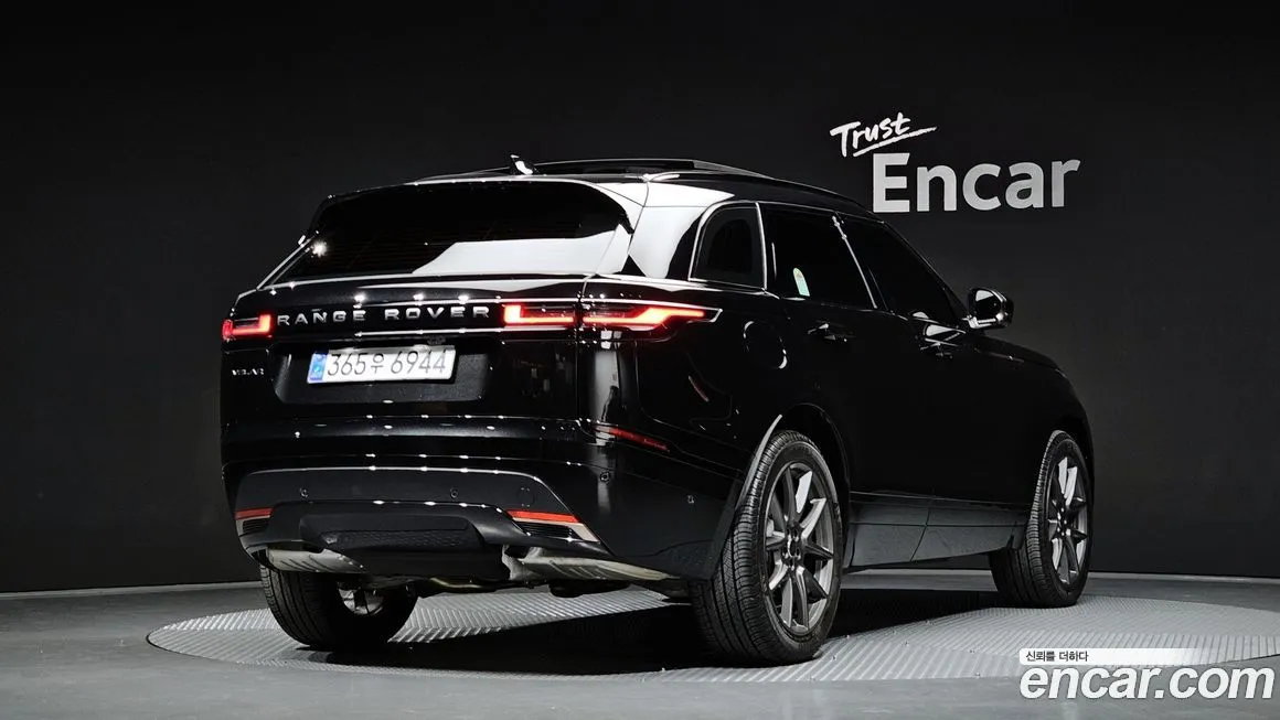 Land Rover Range Rover Velar 2025 из KR, фото 2