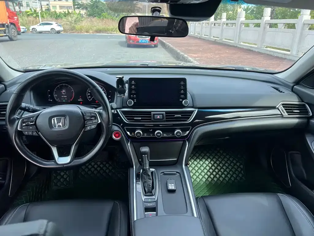 Honda Inspire — фото 6