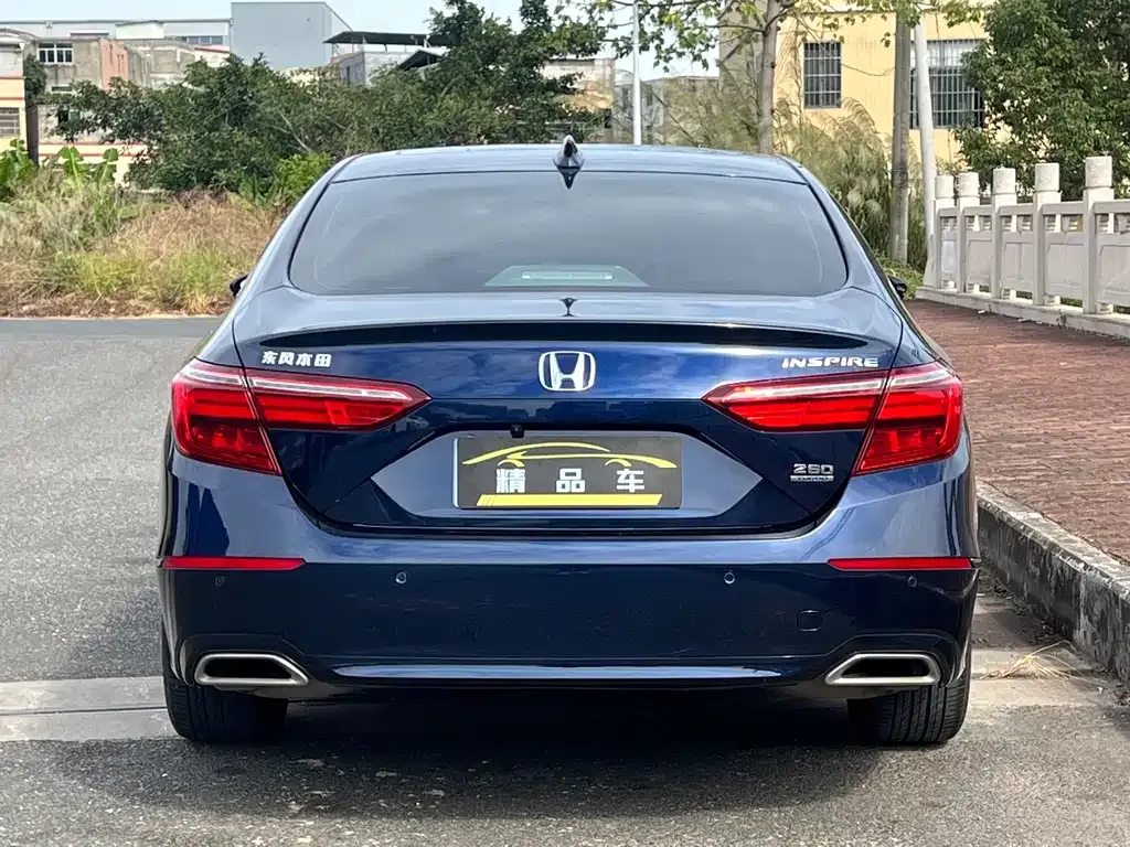 Honda Inspire — фото 8