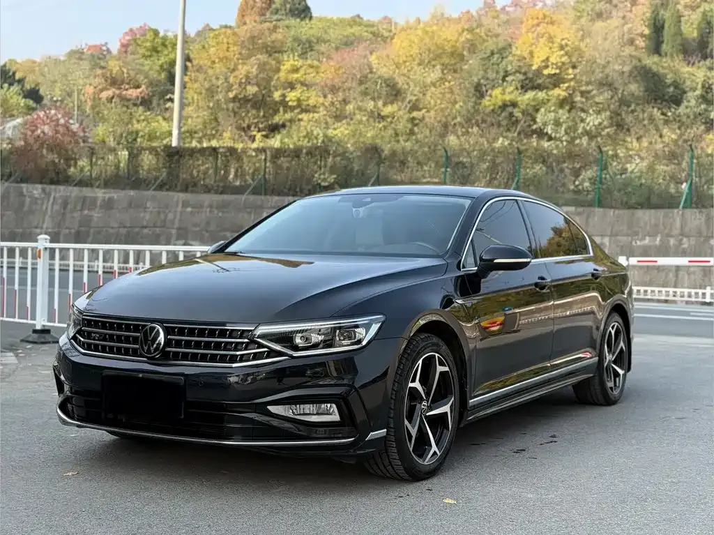 Volkswagen Magotan 2023 из CN, фото 1