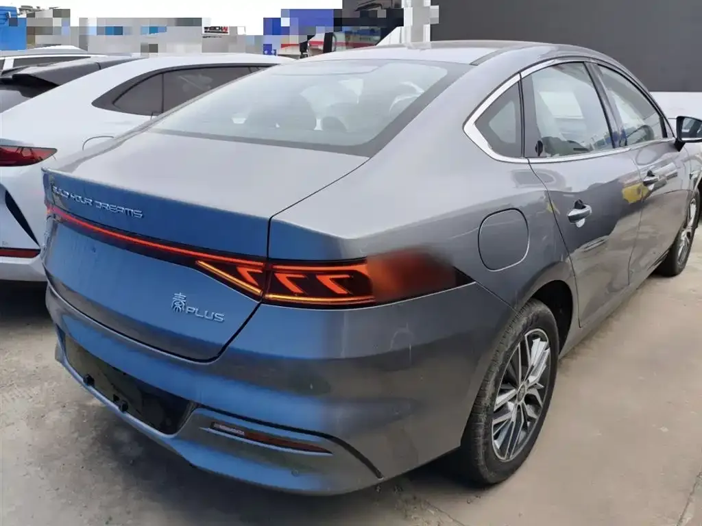 BYD Qin PLUS 2025 из CN, фото 6