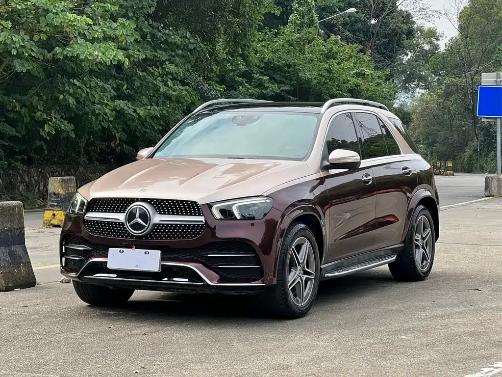 Mercedes-Benz GLE — фото 1