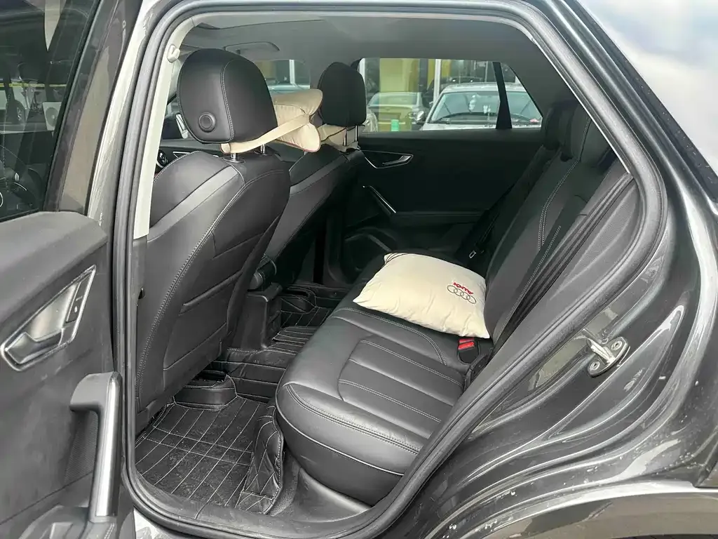 Audi Q2L 2022 из CN, фото 4