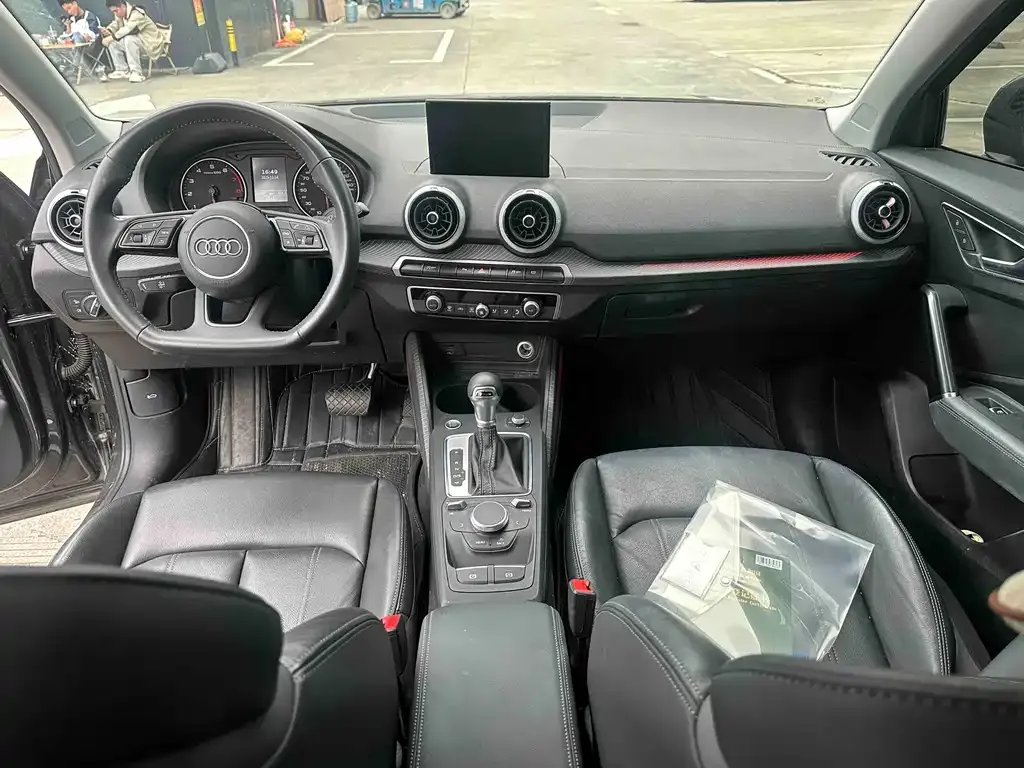 Audi Q2L 2022 из CN, фото 5