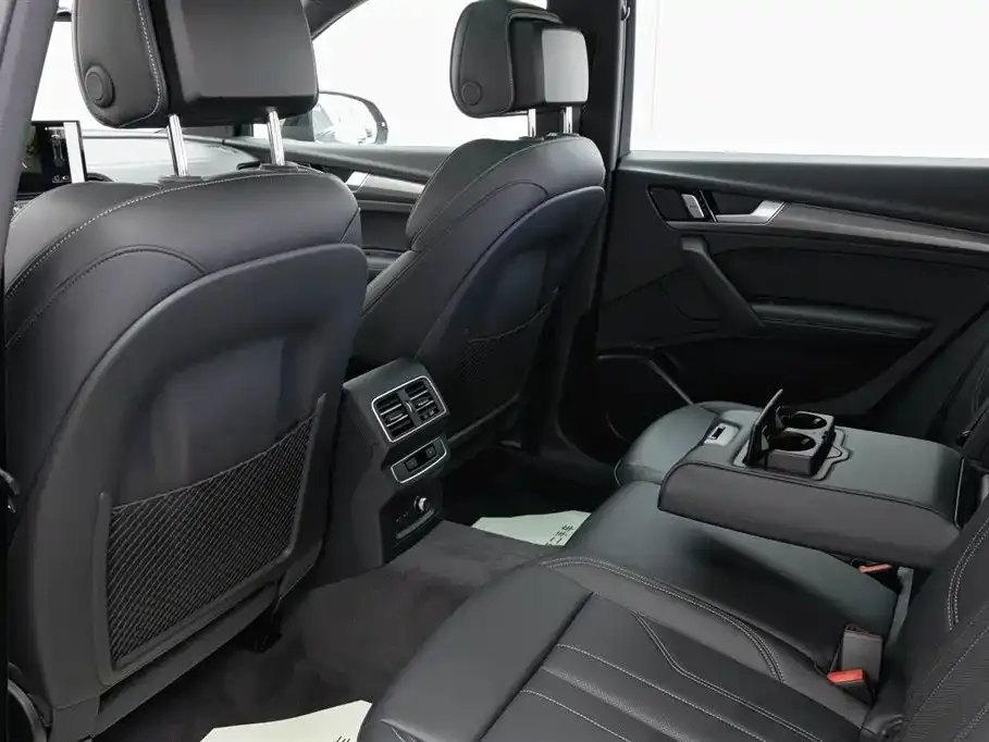 Audi Q5L 2024 из CN, фото 7