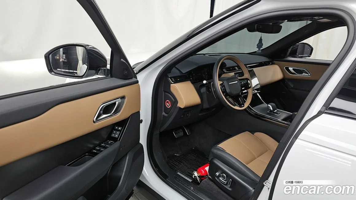 Land Rover Range Rover Velar 2025 из KR, фото 10