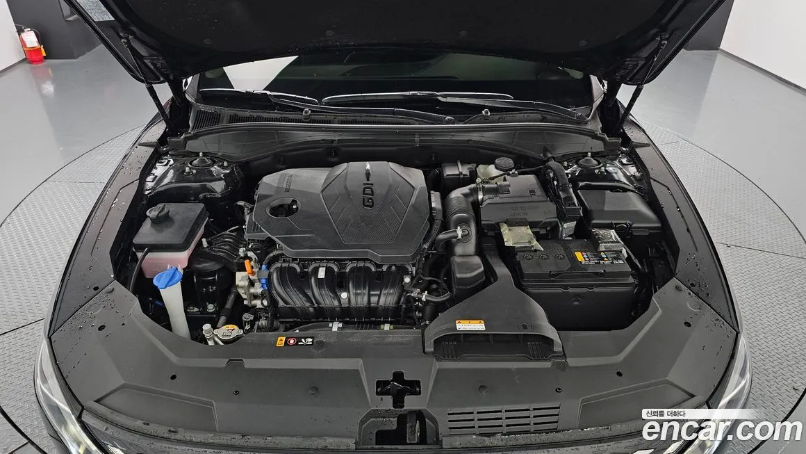 Hyundai Grandeur 2023 из KR, фото 6