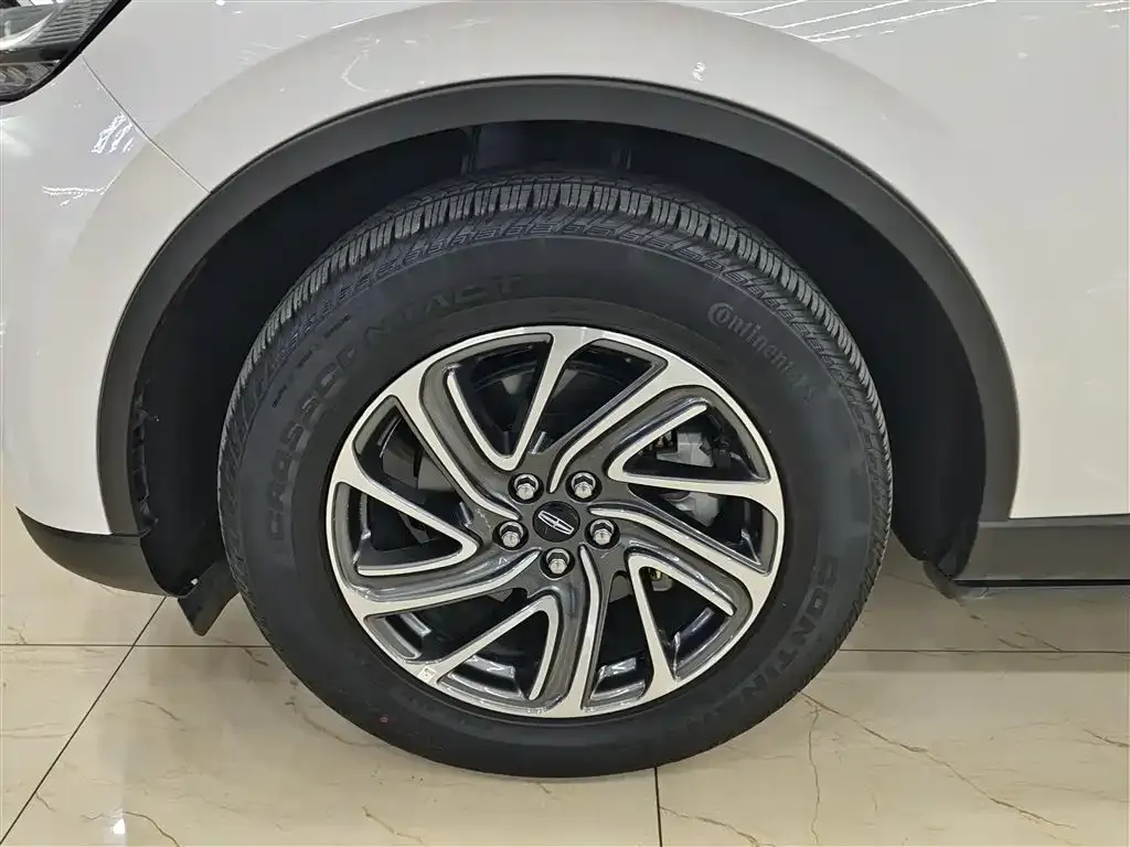 Lincoln Aviator 2023 из CN, фото 8