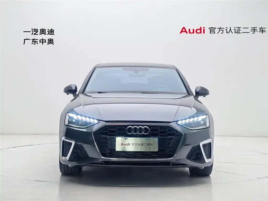 Audi A4L 2021 из CN, фото 2