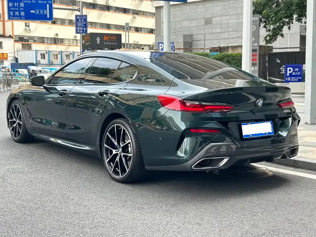 BMW 8 Series 2024 из CN, фото 8