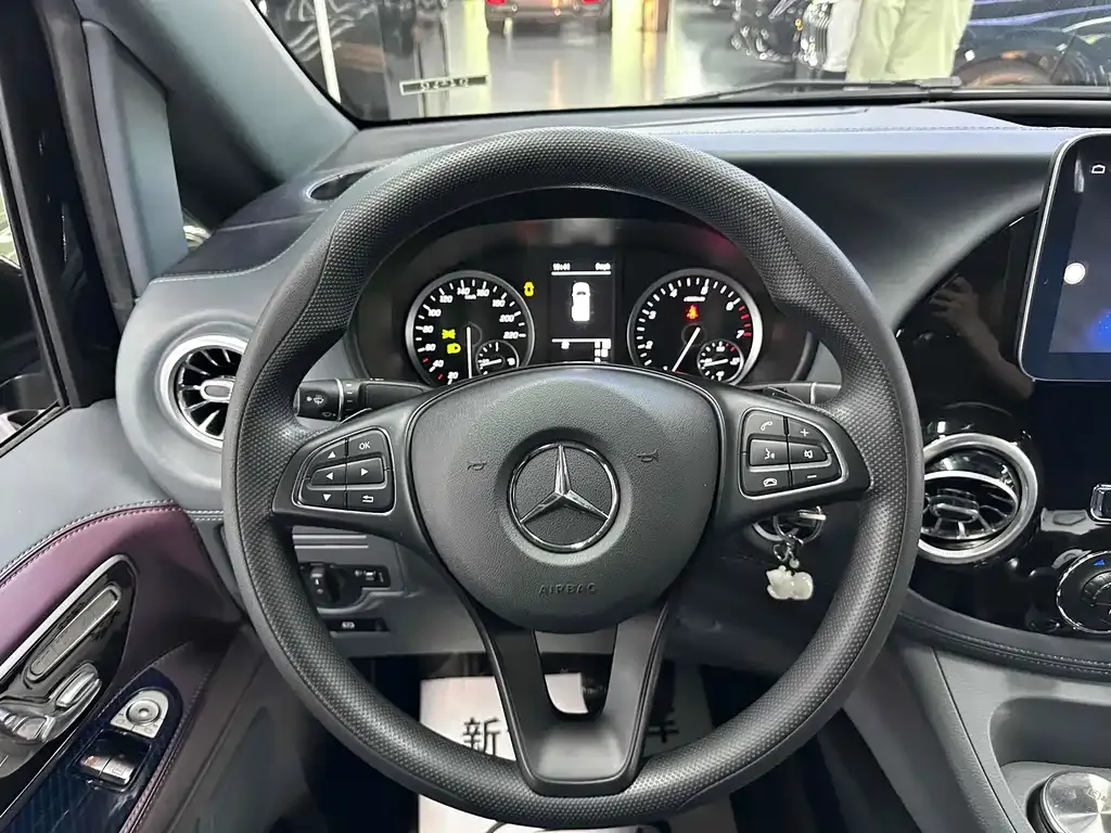 Mercedes-Benz Vito — фото 8