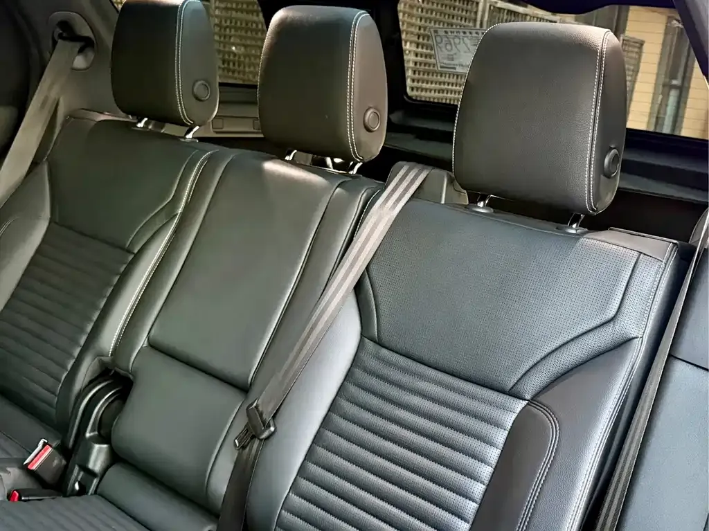 Land Rover Discovery 2025 из CN, фото 9