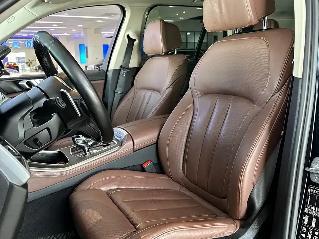 BMW X5 (Import) — фото 4