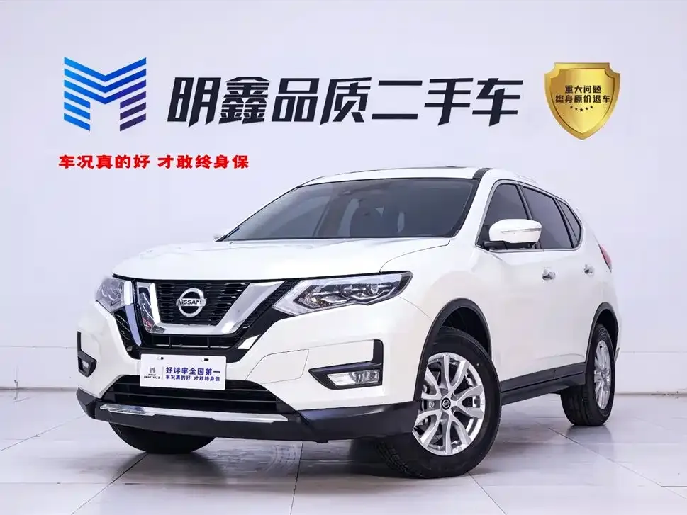 Nissan X-Trail — фото 1