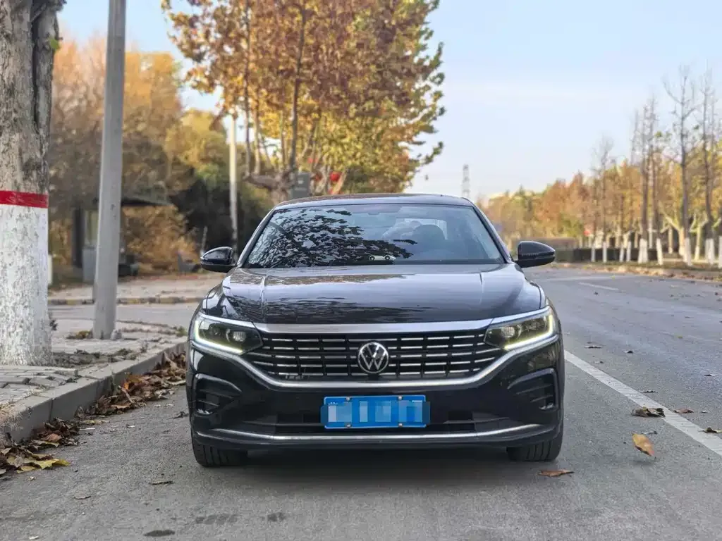 Volkswagen Passat 2022 из CN, фото 2