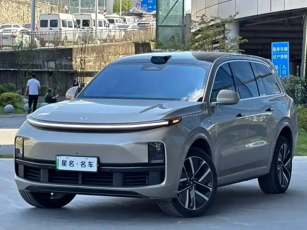 Li Auto L9 2022 из CN, фото 1